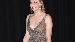 Amanda Seyfried Jerk off challenge