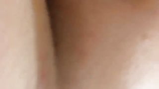 My girlfriend try to make me cum