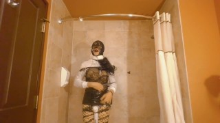 Self bondage at bathroom and went wrong